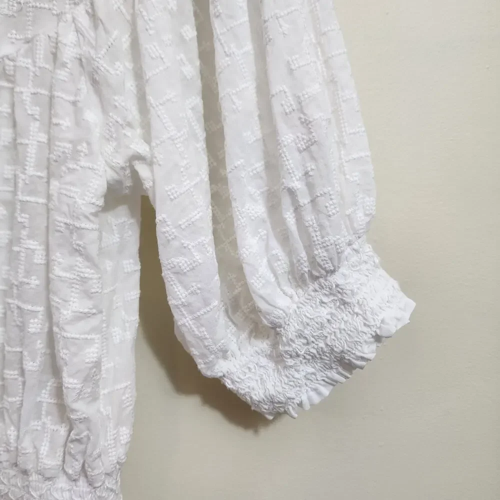 Anthropologie Luciella smocked puff short sleeve blouse woman's size small‎